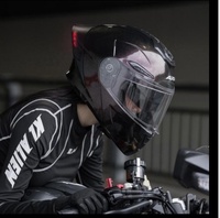 Casque de moto modulaire intégral à visière rabattable en ABS avec feux arrière LED caméléon homologués DOT pour une conduite sécurisée