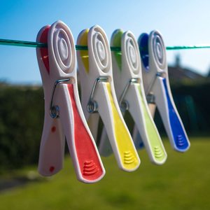 Pinces à linge multifonctionnelles robustes Flair <span class=keywords><strong>pour</strong></span> sécher les vêtements, pinces à linge en métal, clips en plastique <span class=keywords><strong>pour</strong></span> salon, chambre, cuisine, sac - Product Image 1