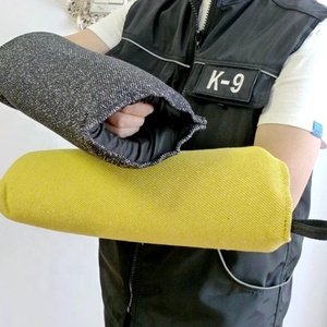 USMILEPET Vente directe d'usine Tissu <span class=keywords><strong>de</strong></span> morsure durable pour l'entraînement des chiens Garde <span class=keywords><strong>à</strong></span> manches ouvertes pour les chiens <span class=keywords><strong>de</strong></span> <span class=keywords><strong>protection</strong></span> - Product Image 2