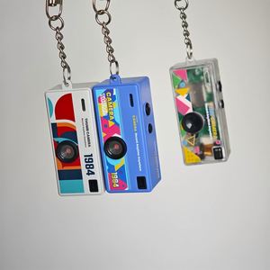 กล้องขนาดเล็กพกพา 1080P กล้องดิจิตอลแบบพวงกุญแจ กล้องถ่ายรูปขนาดจิ๋วแบบสร้อยคอ สำหรับเด็ก ท่องเที่ยว สนุกสนาน และแจกเป็นของขวัญ - Product Image 1