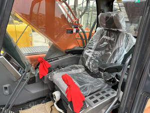 Excavadora Pequeña Usada de Alta Calidad Doosan DX300, Mini Excavadora de 30 Toneladas, Modelo 2022, Motor Japonés Original, Súper Rendimiento, en Venta - Product Image 6