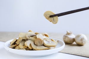 Bán buôn nước muối bảo quản đóng hộp nấm toàn bộ & Thái Lát Sẵn sàng để ăn trong tin có thể - Product Image 5