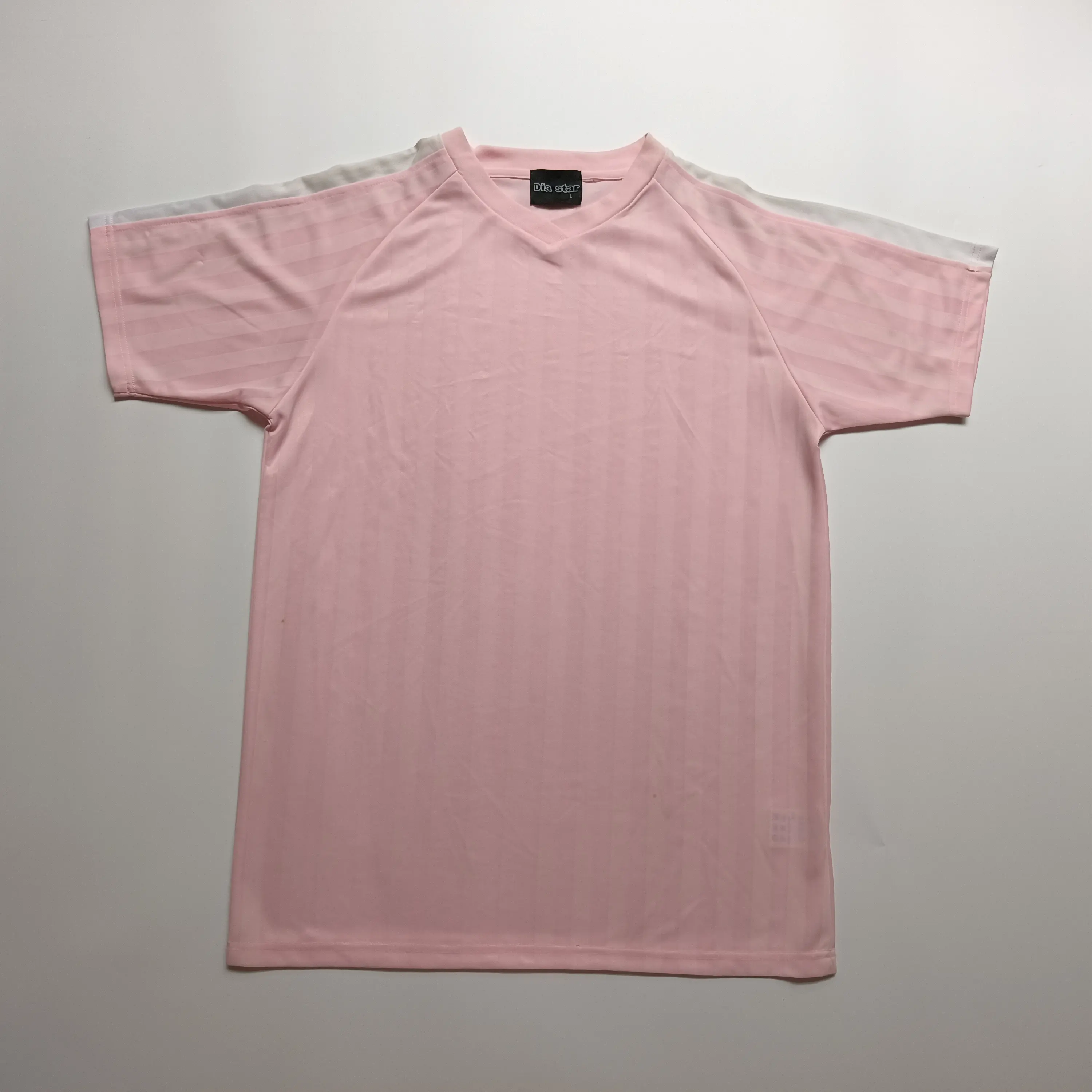 V neck high quality mens muscle Patchwork t-shirt sleeve custom logo blank t-shirts for men