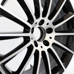 Jantes en alliage de 19 pouces pour <span class=keywords><strong>Mercedes</strong></span> Benz <span class=keywords><strong>Classe</strong></span> <span class=keywords><strong>A</strong></span> <span class=keywords><strong>W177</strong></span> <span class=keywords><strong>Classe</strong></span> B A35 Design 19x8 ET40 Remplacement de jantes de voiture A1774011900 Après-vente - Product Image 3