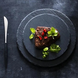 2024 personnalisé grand Rectangle rond noir ardoise naturelle pierre vaisselle fromage plateau de service Steak <span class=keywords><strong>assiette</strong></span> à dîner avec ensemble de couteaux - Product Image 1