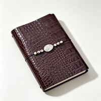 Couverture de carnet en cuir de vachette faite à la main, personnalisée, A5/A6, trifold, pour carnet de voyage, imprimé croco/léopard, couverture de journal personnalisée