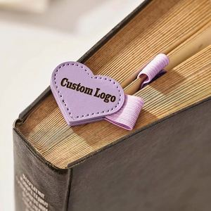 Marcapáginas de Cuero Personalizado con Grabado Láser, Regalo de Aniversario, Regalo de Bienvenida Escolar, Llavero Impreso con Cierre Magnético - Product Image 1
