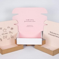 Boîte d'emballage pour bijoux en carton ondulé avec logo personnalisé, en matériaux recyclés noirs, avec doublure en éponge, boîte d'expédition écologique pour cadeaux