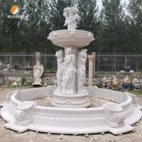 Fontaine d'eau européenne Décor de jardin extérieur Fontaine à flux laminaire en pierre personnalisée avec sculpture en marbre blanc pour hôtel