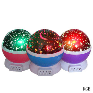 Proyector de estrellas giratorio automático de 360 grados, opciones de colores, cielo estrellado romántico, luz nocturna que cambia de <span class=keywords><strong>Color</strong></span> - Product Image 4