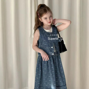 Completo Estivo Floreale in Cotone per Bambine, Set Due Pezzi con Canotta e Gonna in Denim per Età 3-8 Anni, Abbigliamento per Bambini all'Ingrosso - Product Image 4