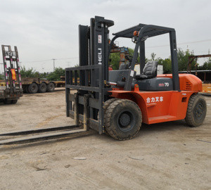 رافعة شوكية ديزل مستعملة من سلسلة HELI H2000-70 بحمولة 7 طن للبيع بسعر رخيص - Product Image 4