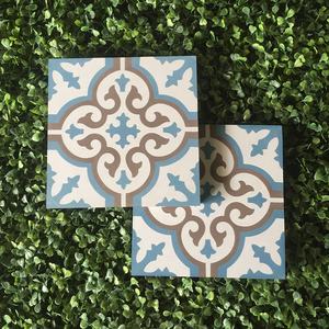 Carrelage torsadé de haute qualité, éléments en bois massif 1.8 - Product Image 2