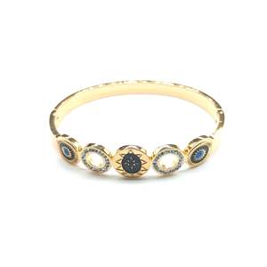 Pulseras Modernas BBBA-04197, Accesorios Elegantes y con Estilo para Mujer - Product Image 1