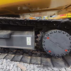 Casi Nueva, Excavadora de Cadenas Grande Komatsu PC220, Viene con Piezas Originales. - Product Image 3