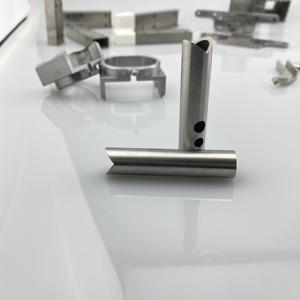 Fabricantes de Piezas Metálicas, Servicio de Mecanizado CNC de Acero, Fresado, Torneado, Servicio de Mecanizado de Piezas, Servicios de Mecanizado, Piezas de Máquinas - Product Image 1