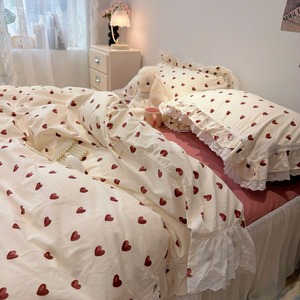 Set di Biancheria da Letto in Cotone Coreano a 4 Pezzi con Volant e Pizzo, Copripiumino in Morbido Cotone Lavato con Stampa di Cuori - Product Image 5