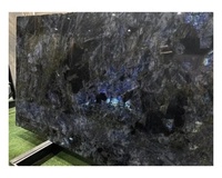 Pierre naturelle de luxe, émeraude bleue du Brésil, labradorite bleue, granit pour la conception de comptoirs de cuisine et de dessus de table d'hôtel