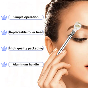 Rouleau de Derma de Microneedling en titane de marque privée 105 broches pour la <span class=keywords><strong>repousse</strong></span> des <span class=keywords><strong>sourcils</strong></span> - Product Image 1