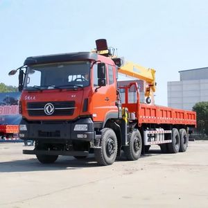 Camion-grue télescopique Dongfeng 8x4 de 16 à 20 tonnes pour la construction de ponts et de routes - Product Image 2