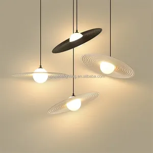 2023 Moderne Noordse Verlichtingsarmaturen Pop Metalen Lamp Huisdecoratie Fancy Hanglamp