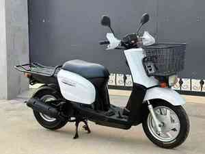 <span class=keywords><strong>Scooter</strong></span> sport <span class=keywords><strong>vintage</strong></span> <span class=keywords><strong>Yamaha</strong></span> GEAR50 japonais, moteur à quatre temps EFI, refroidissement par eau, trois soupapes, 50-100CC, 61-80km/h - Product Image 5