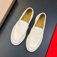 Mocassins en daim pour hommes de style designer de haute qualité, chaussures décontractées en cuir à semelle en caoutchouc pour la saison printanière, idéales pour la marche quotidienne et la conduite