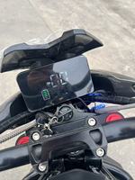 Moped électrique de style course sur route, adapté aux batteries au plomb-acide et au lithium dans la fabrication de motos
