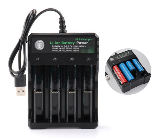 4 Slots Universal USB Smart Battery Charger for 18650 Rechargeable Li-Ion Battery