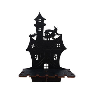 Décorations murales bohèmes d'Halloween en stock, étagères créatives en bois ajouré en forme de château pour la décoration intérieure. - Product Image 5