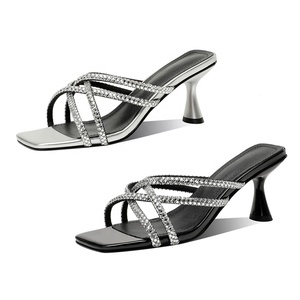 Mules à talons de luxe en cristal pour <span class=keywords><strong>femme</strong></span>, bout carré, strass, à enfiler, style Oxford, talon évasé, sexy, pour club, été - Product Image 1
