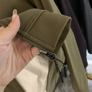 เสื้อแจ็คเก็ตผู้ชายคอตั้งลายหัวใจ สไตล์สตรีทแวร์ ผ้ามิตุงเกะเนื้อเครปถัก สำหรับฤดูใบไม้ร่วง รุ่นใหม่จาก Mountain Outdoor Cattle Washed - Product Image 5