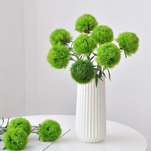 Composition florale artificielle en forme de boule de poils verts, avec feuilles et boule de épines, en PVC souple, pour la décoration paysagère - Product Image 4