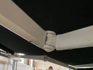 Accessoires de <span class=keywords><strong>store</strong></span> rétractable <span class=keywords><strong>manuel</strong></span> de luxe moderne DM Modèle A09 en gros : Supports de bras pliants en alliage d'aluminium enduit de PU et manivelles - Product Image 5