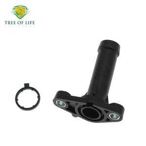 Raccord de tuyau d'eau à bride Tree Of Life 03H121145A, connecteur automobile en plastique noir pour Audi Q7 Volkswagen Passat Phaeton Magotan - Product Image 2