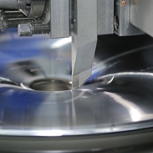 Máquina de torno de pulido de superficies de llanta Vertical, DCM32P-S, reparación automática de ruedas - Product Image 6