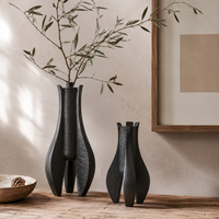 Vase sculptural géométrique en céramique noire haute avec base ouverte, fait main, écologique, pour décoration de table moderne