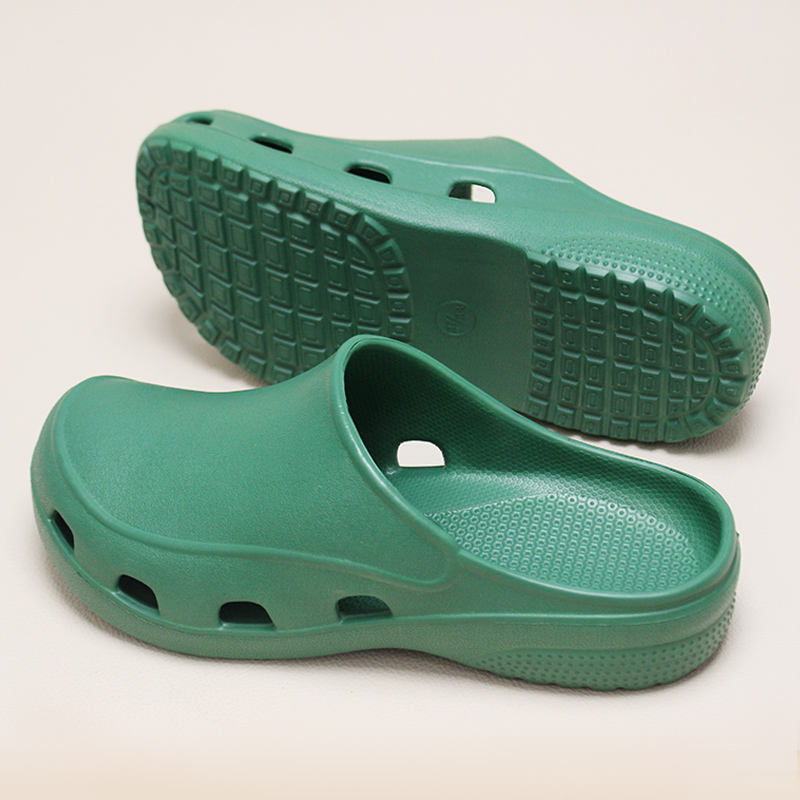 สีเขียว