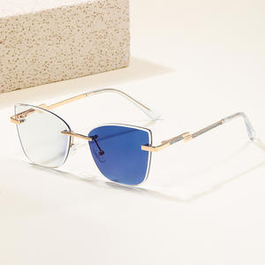 Gafas de sol sin montura Cat Eye KJL-95029 para mujer, lentes de PC con protección UV400, bisagras de resorte, diseño moderno - Product Image 1