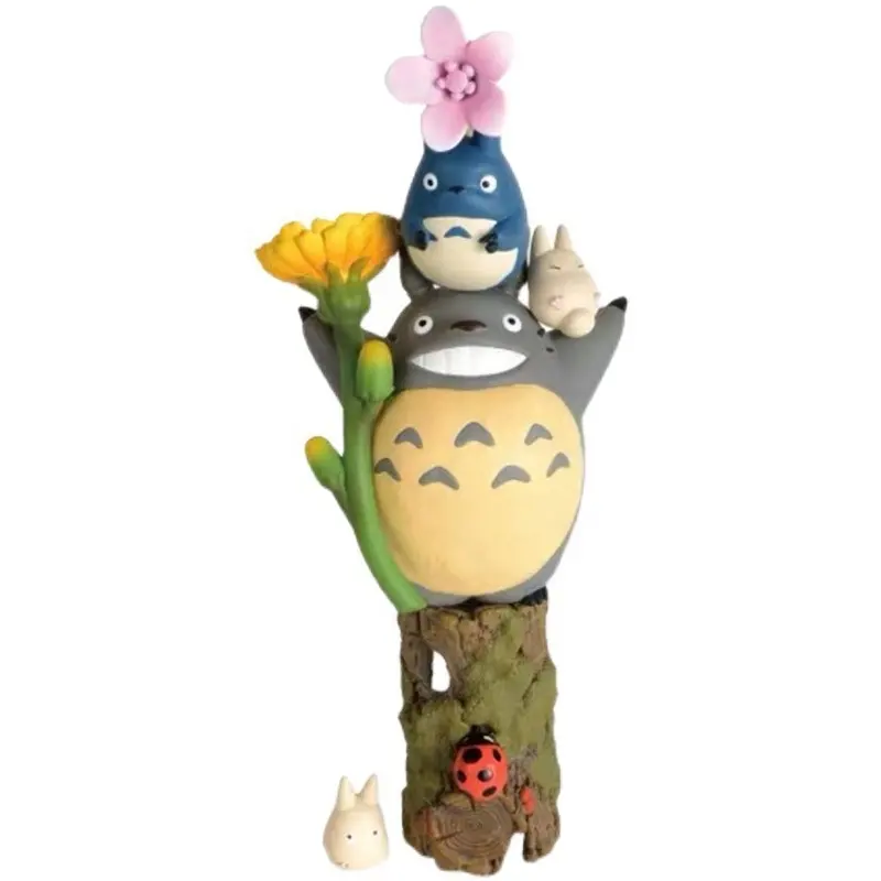 Les adeptes de Totoro et l'herbe papillon coccinelle lapin Stand Ver. Anime Action Figure Toys 5CM Couche sur couche