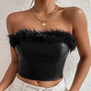 Oem fabricante projetado sexy mulher moda atacado a granel personalizado elegante avestruz pena fuzzy guarnição zíper traseira pu tubo crop top