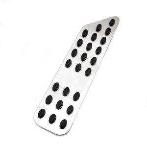 Cubierta de combustible para reposapiés de acero inoxidable para Buick Encore Lacrosse Regal Verano Excelle para Chevrolet Malibu - Product Image 5