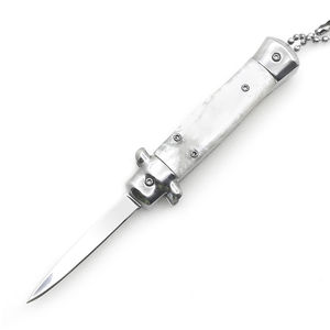 Mini navaja de bolsillo táctica con hoja de acero inoxidable 420 y mango de resina para acampar, caza, herramienta EDC OEM personalizable - Product Image 1