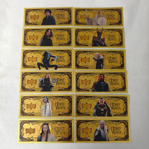 Il Signore degli Anelli 2026 Banconote Commemorative in Lamina d'Oro 12 Pezzi Personaggi <span class=keywords><strong>della</strong></span> <span class=keywords><strong>Terra</strong></span> <span class=keywords><strong>di</strong></span> <span class=keywords><strong>Mezzo</strong></span> Regalo Originale per Appassionati <span class=keywords><strong>di</strong></span> Cinema - Product Image 1