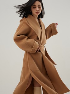 Abrigo extragrande de doble faz de <span class=keywords><strong>lana</strong></span> premium 70% y cachemira 30% para <span class=keywords><strong>mujer</strong></span>, con capucha, cinturón y cuello chal. Abrigo largo de invierno para <span class=keywords><strong>mujer</strong></span>. - Product Image 3