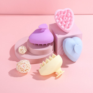 Cepillo de Baño de Silicona en Forma de Corazón, Cepillo Suave para Champú, Masajeador de Cuero Cabelludo de Silicona, Cepillo para Champú para la Cabeza - Product Image 1