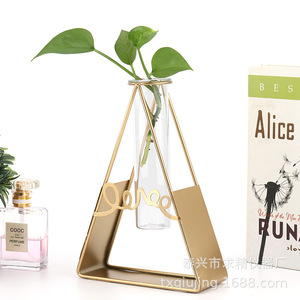 Seeking Excellence Glass Star Vase With Metal <b>Frame</b> For Flower Arrangement Decorative Home Gift - Product Image 5