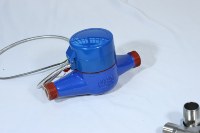 Compteur d'eau Yuxiang IP68 RS485 filaire fileté multi-jets à corps en laiton, haute précision, acquisition de données automatique, OEM, garantie 2 ans