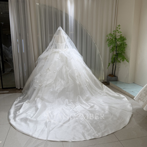 Modern Embroidered Ball Gown Floor-Length <b>Wedding</b> Lace Appliques Floral Print Long Sleeves Sweetheart Neckline Backless Chapel - Product Image 3