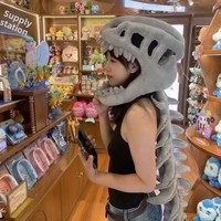 Çok Satan İnternet Fenomeni Çin Dinozor Parkı İskelet Başlığı Cosplay Yetişkin Çocuk Oyuncak Bebek Plastik Oyuncaklar 14 Yaş ve Üzeri